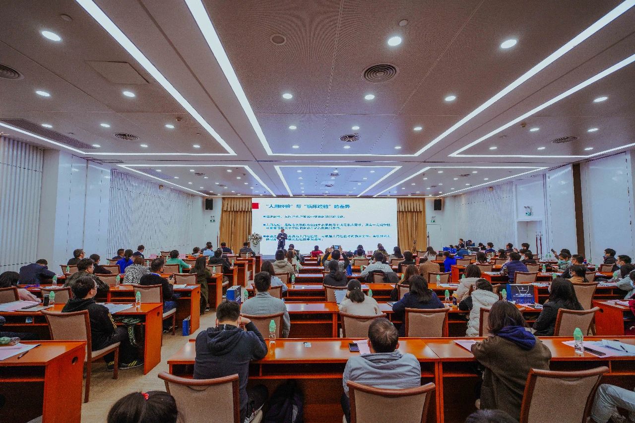 �������ѣ��ɻ���������������ҩ�з�Ҫ����������ҩ�ٴ��о�ҽ������̳����������ʢ����У�